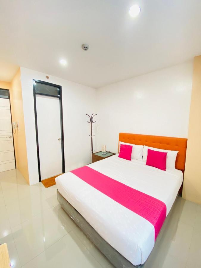 Happy Homes Manila Exteriér fotografie